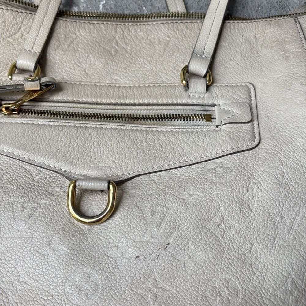 Louis Vuitton leather tote - Picture 2 of 13